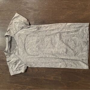 Lululemon Grey Swiftly Tee